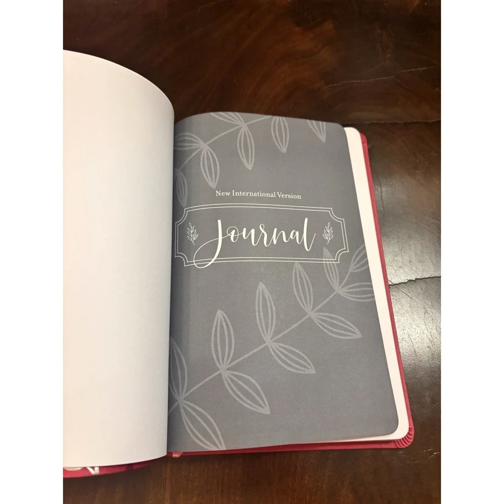 Zondervan NIV Holy Bible w/‎ Fill my Heart with Joy Journal Notepad-Leathersoft